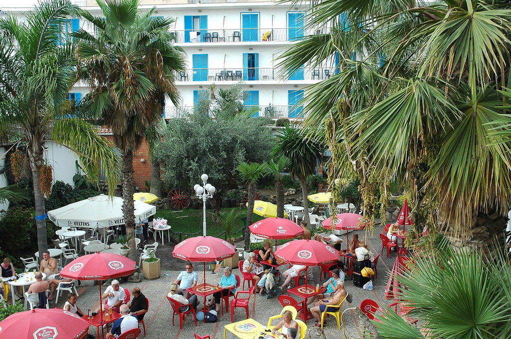 Htop Planamar #Htopenjoy Malgrat de Mar Bagian luar foto