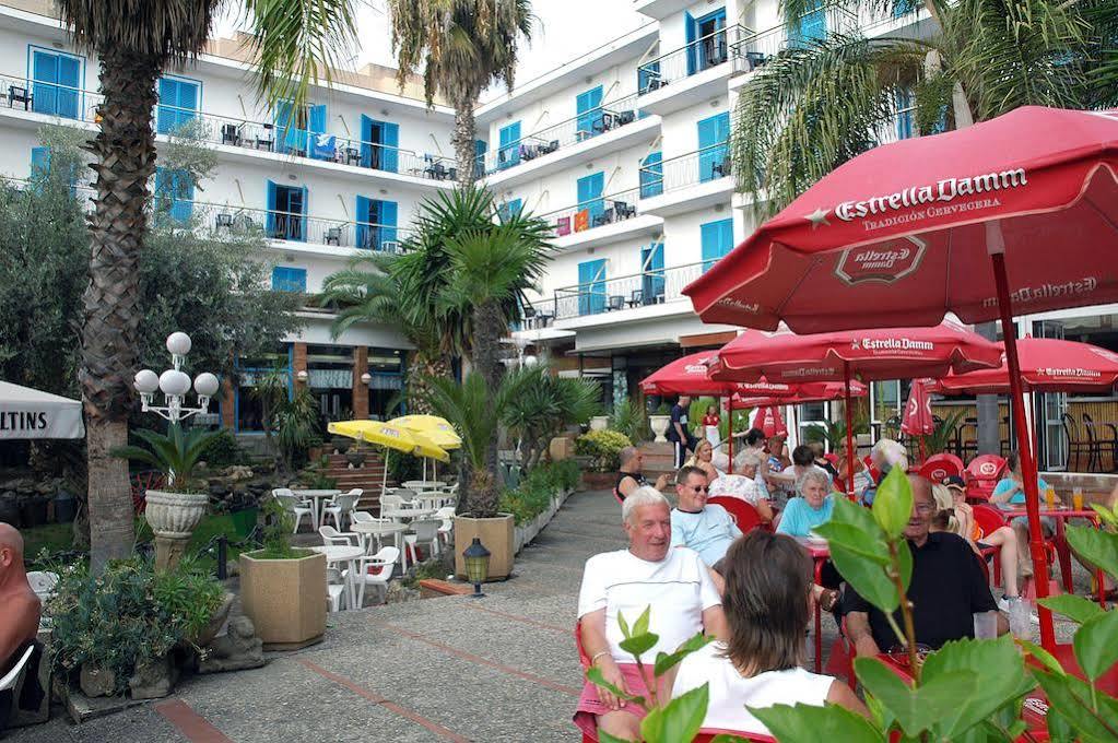Htop Planamar #Htopenjoy Malgrat de Mar Bagian luar foto